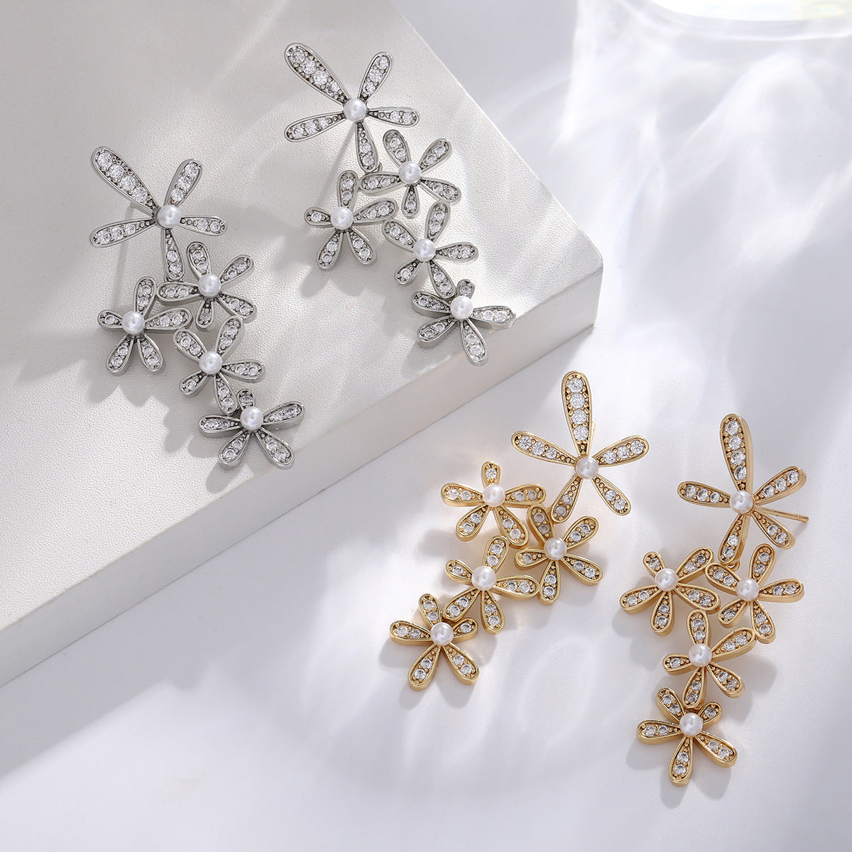 Elegant Pearl Earrings for Women – Zirconia Five-Leaf Clover Dangle Earrings with a Chic, Unique, and Luxurious Style